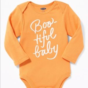 5/$25 Halloween Old Navy Onesie NWT